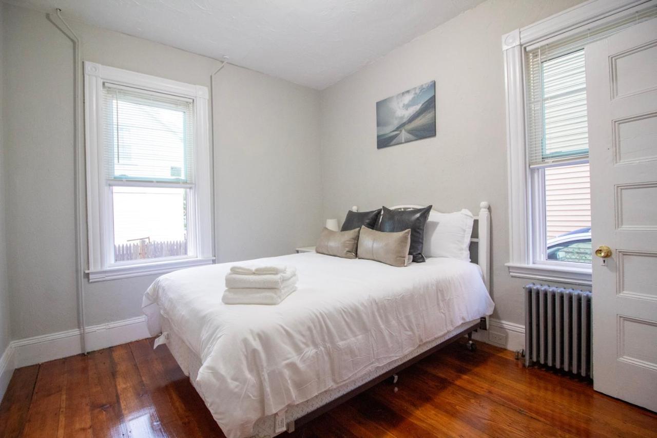 2 Bedroom Condo Close To Boston And Cambridge With Free Parkings Esterno foto
